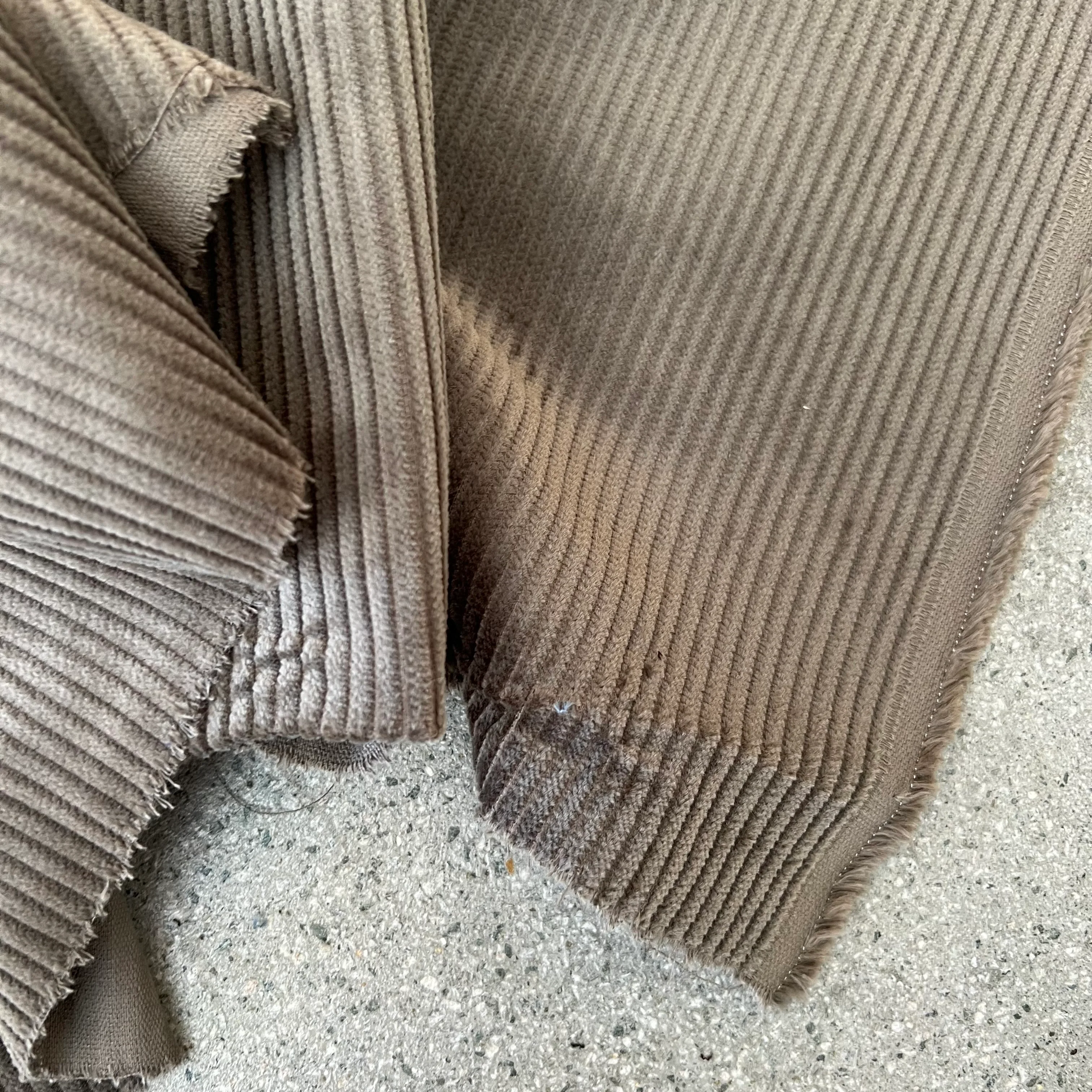 Hamish Jute    Discounted to $10/m --WAS $24/m - Image 4