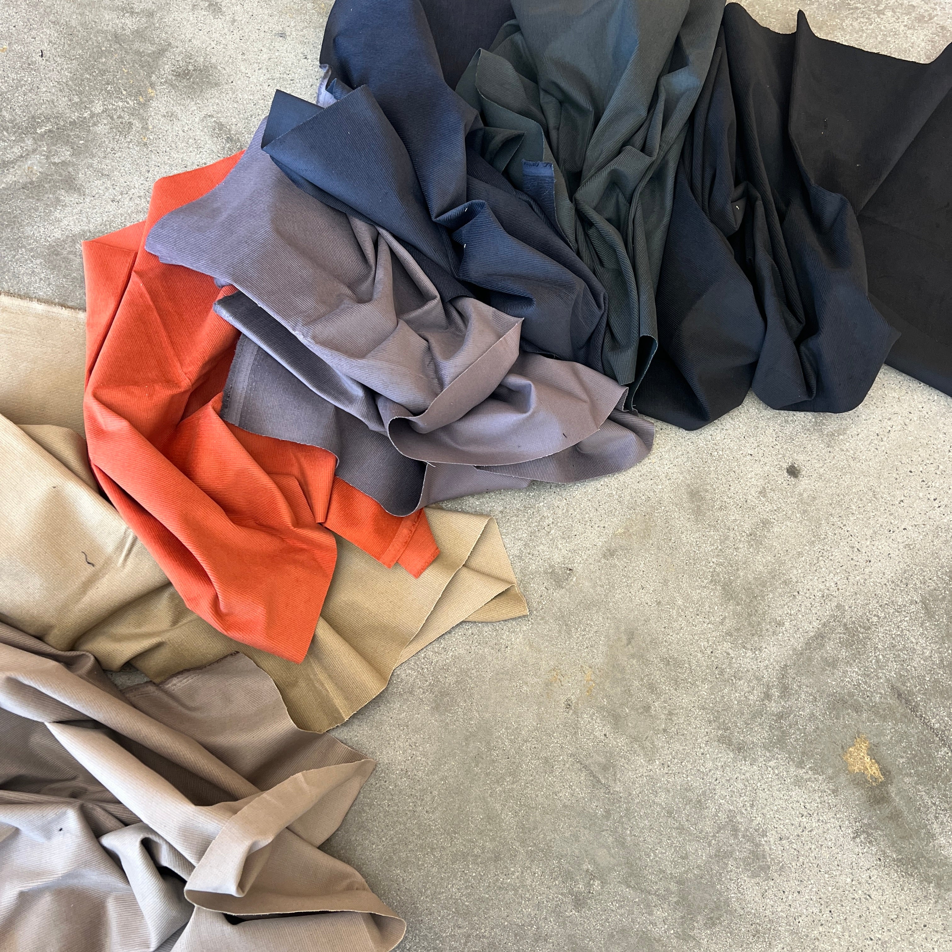 Hoffman Navy $20 per metre - Image 8