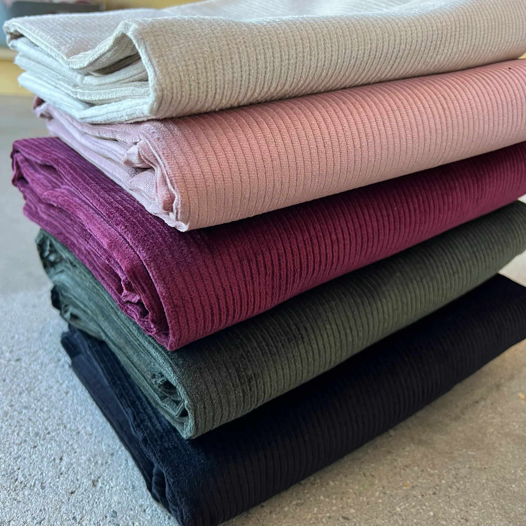 Roger Currant   Discounted to $10/m --WAS $28/m - Image 4