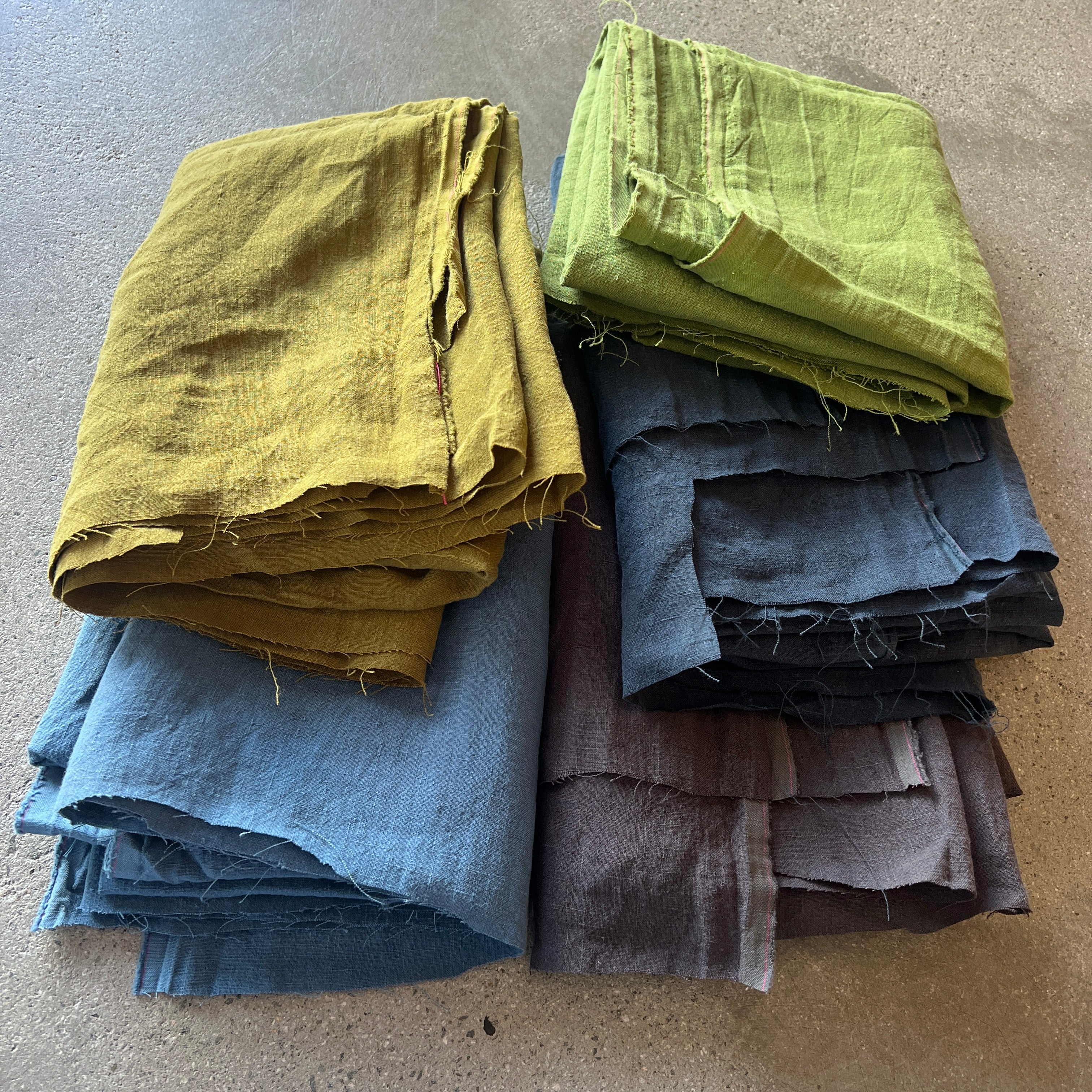 LULU Charcoal   $38 per metre - Image 3