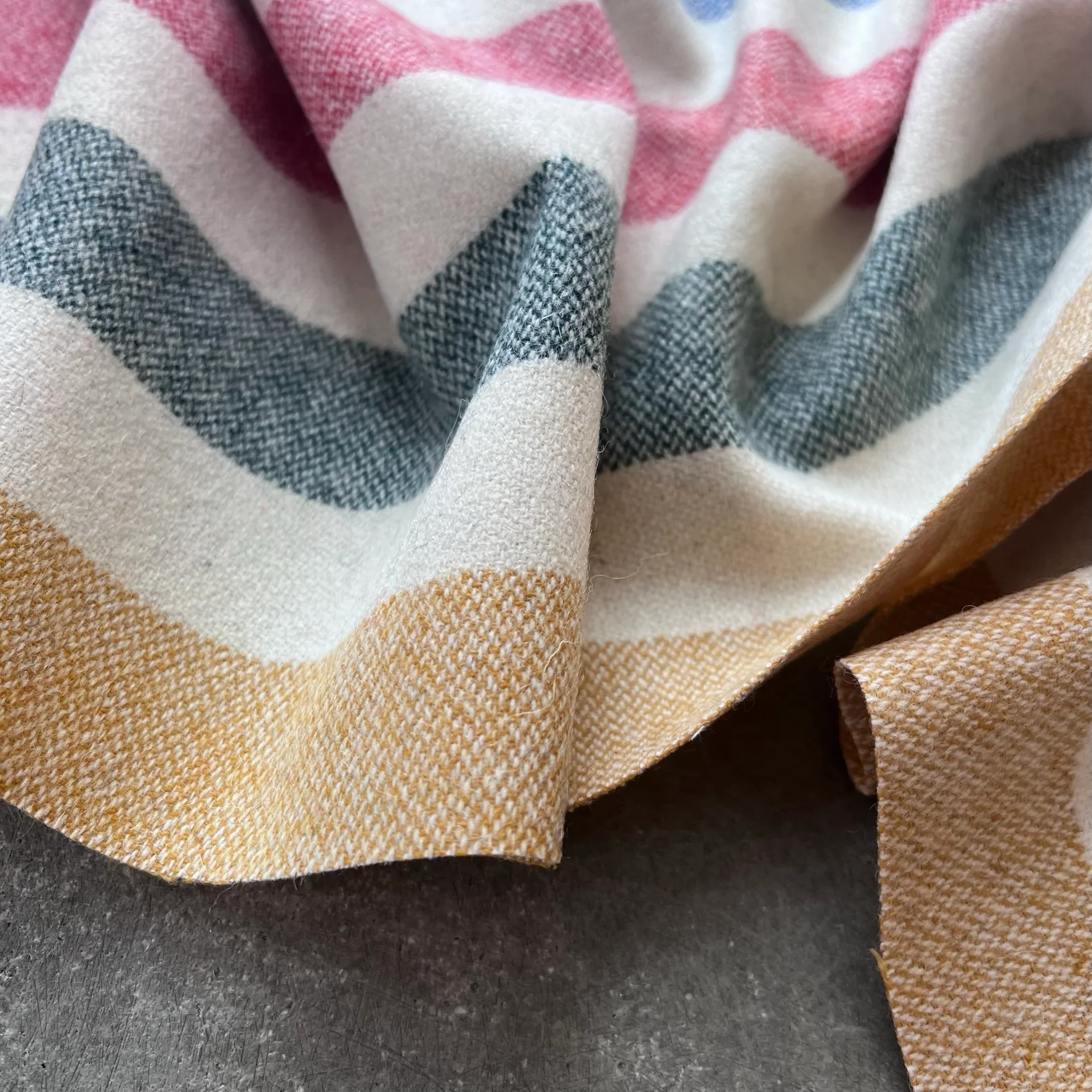 Weekend Lights   $28/m - Image 3